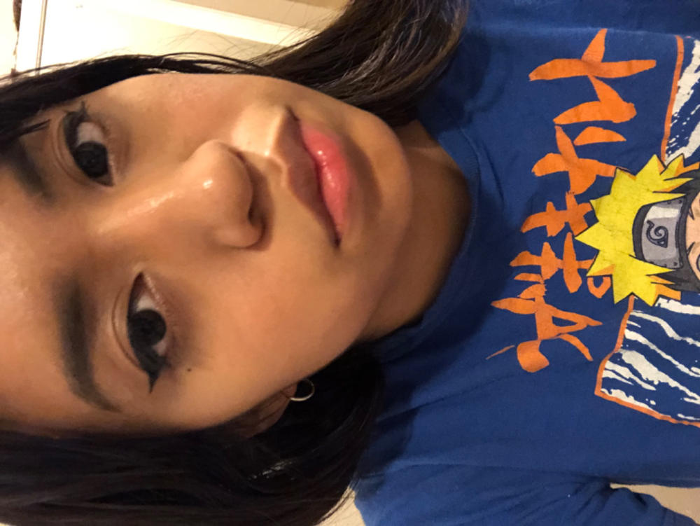 Insanely Black Flexible Brush Eyeliner - Customer Photo From Adriana Mendoza